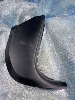 BMW E81 E87 OSŁONA LISTWA PROGU PRAWA 7058134