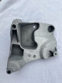 BMW E46 X3 E83 ŁAPA...