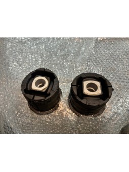 BMW E81 E82 E87 E90 E91 TULEJE GUMOWE WÓZEK SANKI TYŁ 2 SZT 33316768645